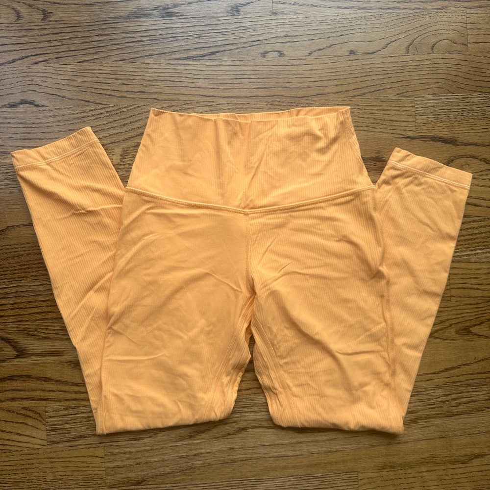 ✨50% OFF SALE✨ EUC lululemon athletica ribbed align leggings mango dream
